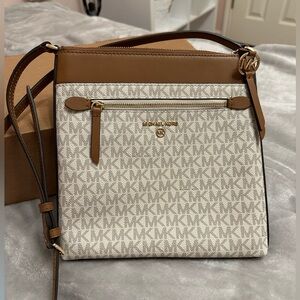 Michael Kors Crossbody bag